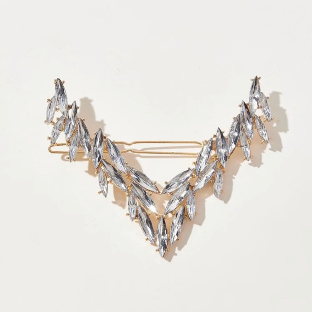 Rhinestone V Shape Hair Clip - Picture 6 of 9